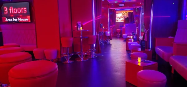 Femina Club interior
