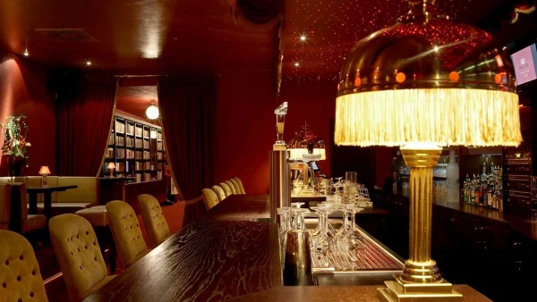 Discover Relax Nightclub