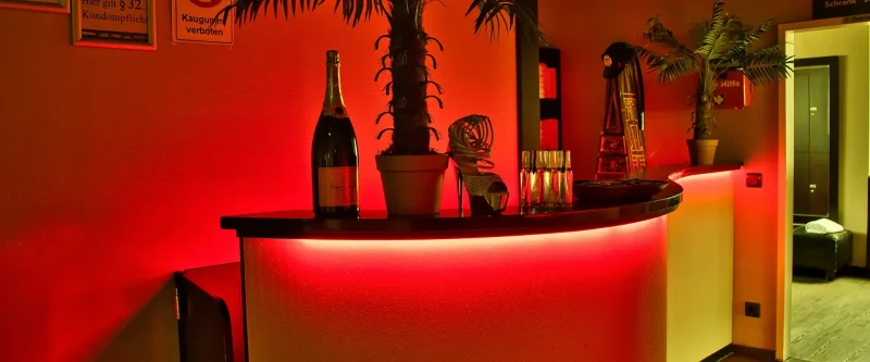 Inside Saunaclub Magnum