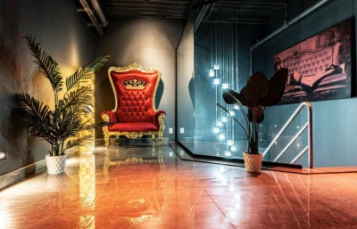Salon Lanternes Rouges - Erotic Massage in Montreal, Canada