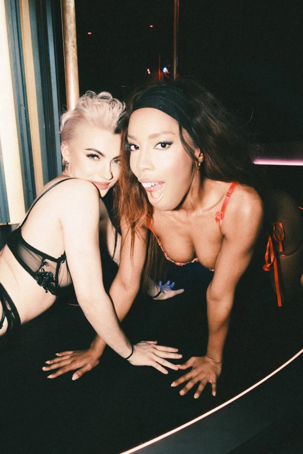 Chickz atmosphere