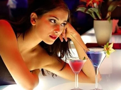 باشگاه شبانه آفرودیتا، باشگاه سکس در وسلی ناد موراوو
