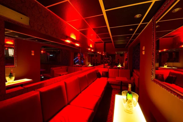 Club101 interior