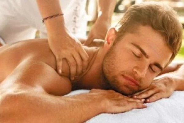 Gallery image - Bonnie Massage