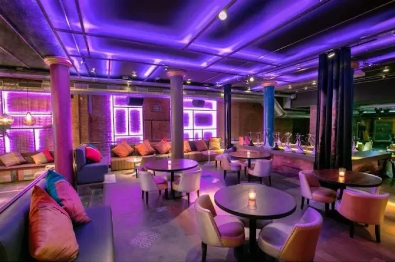 Luxury Strip Barcelona - Interior view