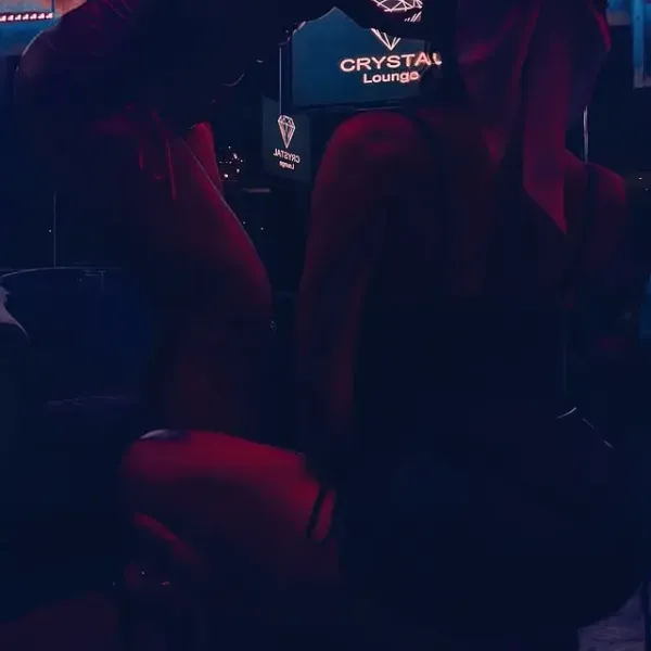 Gallery image - Crystal Lounge