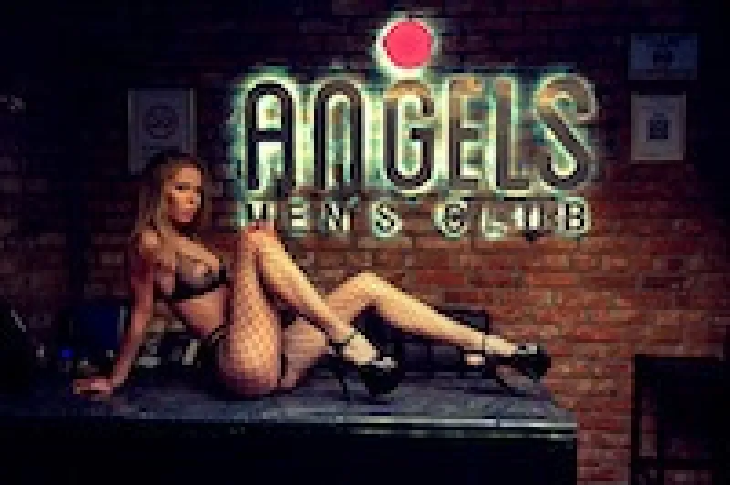 Inside Club Angels