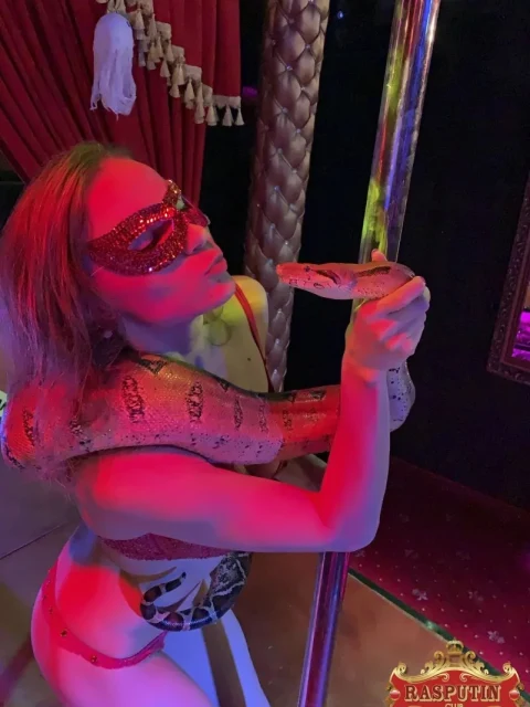 Rasputin club, club pour messieurs à Varsovie
