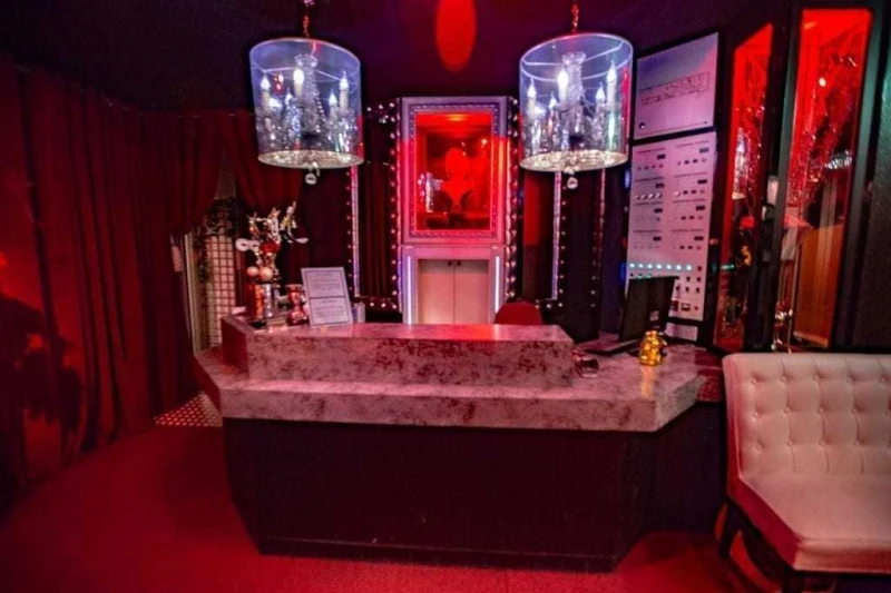 Inside Club Paradise
