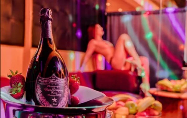 Gentlemens Club - Gentlemens club in Zurich