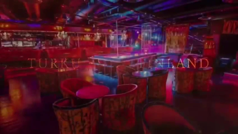 Show Time - Interior view