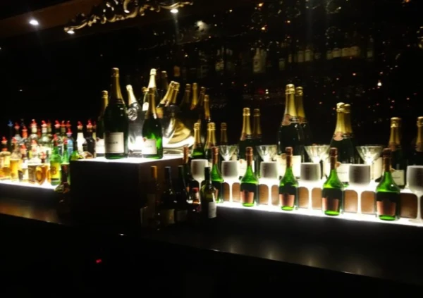 Mayfair atmosphere
