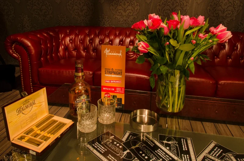 Gentlemen Club Cinderella ambiance
