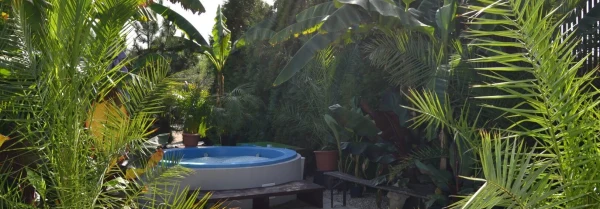 Jacuzzi Club interior