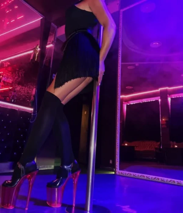 Versus Strip Club experience