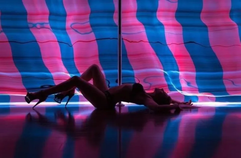 Night Club Kamasutra ambiance