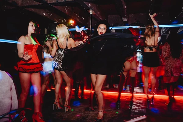 Gallery image - Black Rose VIP Gentlemens Club