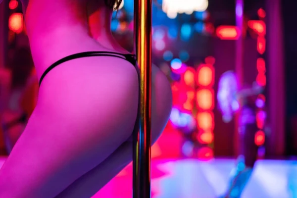 Gallery image - Romansa Night Club