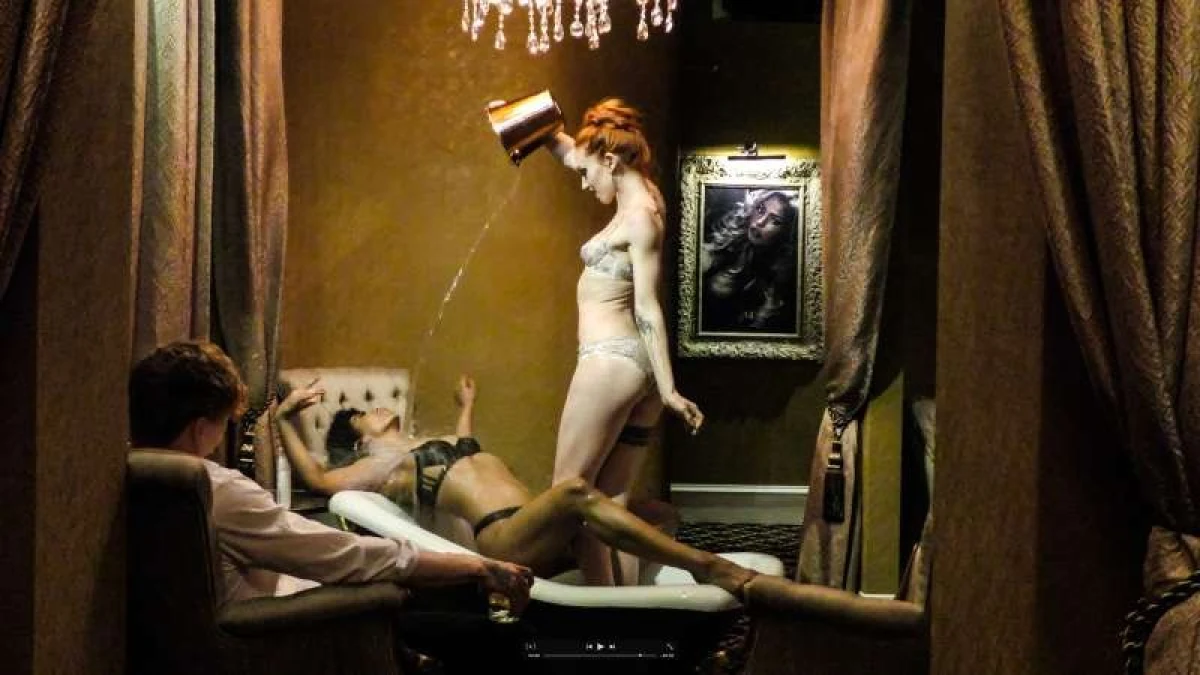 Platinumlace - Gentlemens club in London