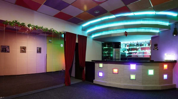 Discover Nocni Klub Metro
