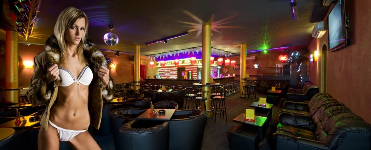 Nightclub La Luna - Gentlemens club in Zlin