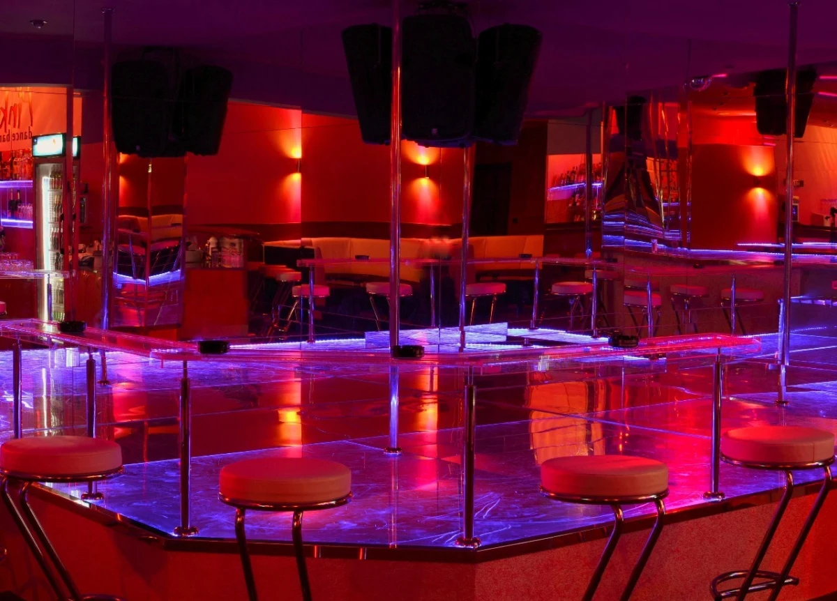 Pinky dance seznam - Gentlemens club in Ostrava