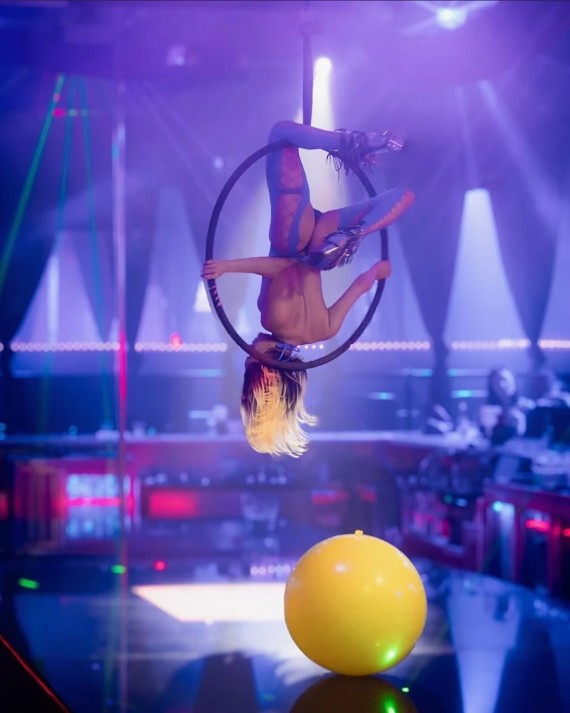 Inside Tens Cabaret