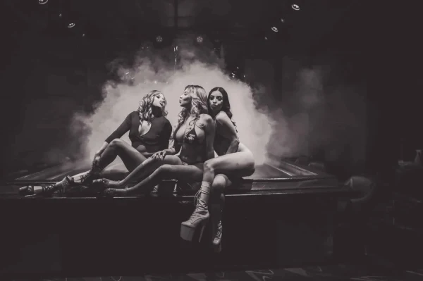 Discover Black Jacks Club