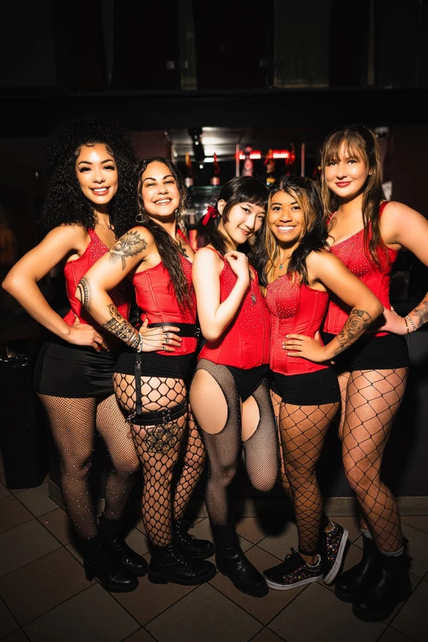 Dream Girls foxs in Seattle