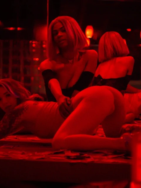 The Play Ground Cabaret, gentlemen's club listing in Washington