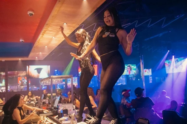 Elysium Lounge - Gentlemens club in Detroit