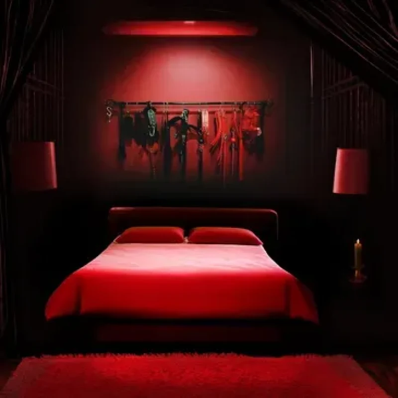 A Hidden Agenda ambiance