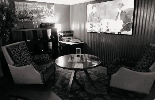 Club Amorous 420 interior