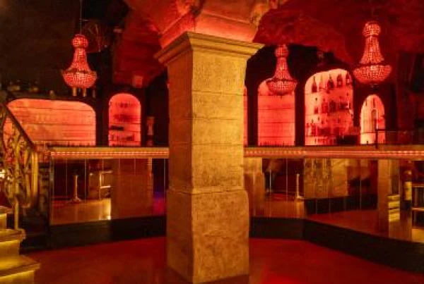 Taken Club interior
