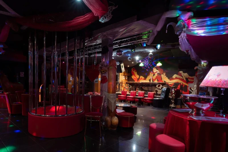 Club 2Plus2 ambiance