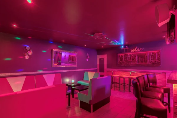 Gallery image - LA Roseraie Spa Club