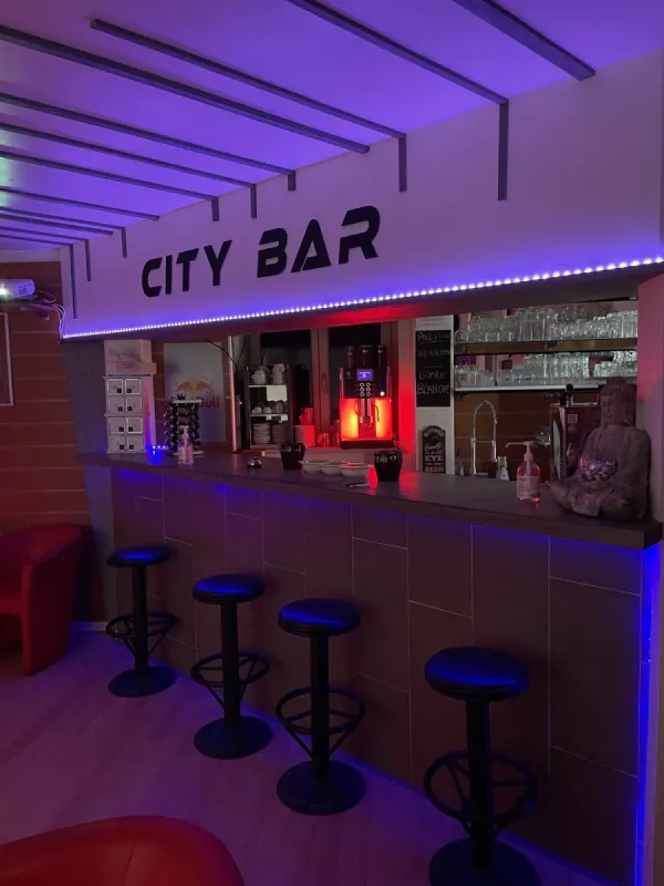 City Club atmosphere
