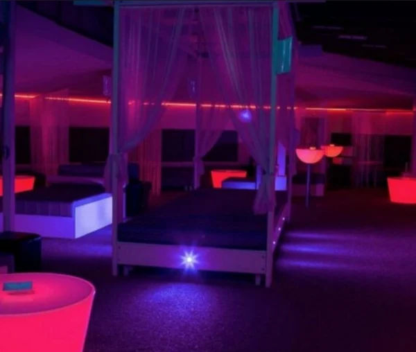 Le Tantra Club experience