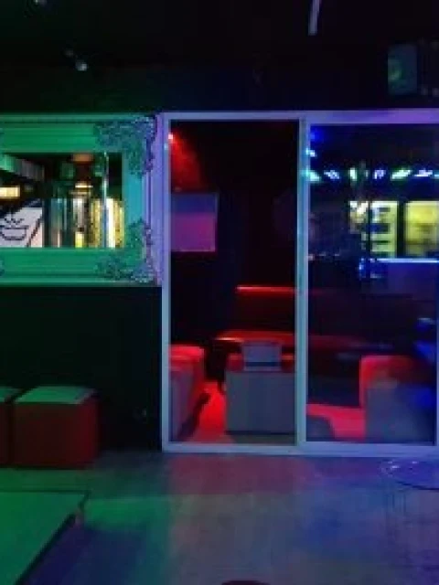 Le Container, свингер-клуб в Бордо