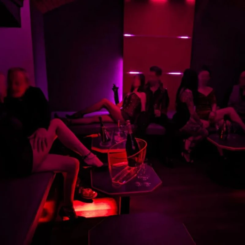Inside Le Valmont