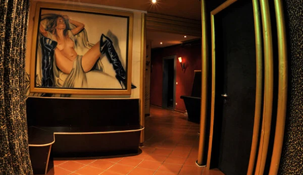 Club St Tropez atmosphere
