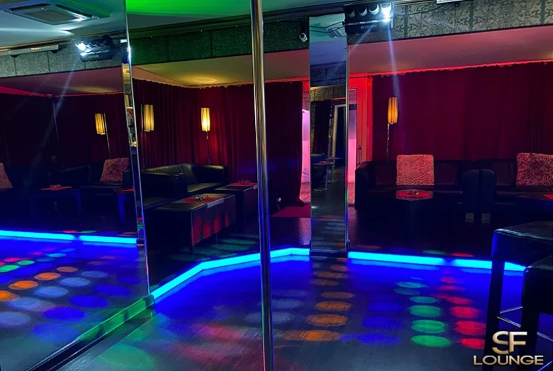 Farell Lounge - Interior view
