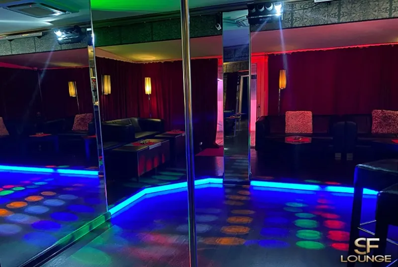 Farell Lounge - Interior view