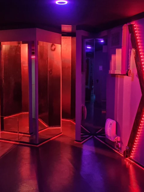 Swingerclub Quicky、ヴァインハイムのスワンガークラブ掲載
