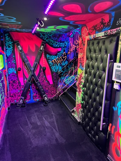 Cupids Swingers Club - Erotic Massage in Manchester, United Kingdom