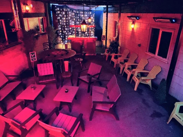 Quest Swingers Kulübü atmosferi