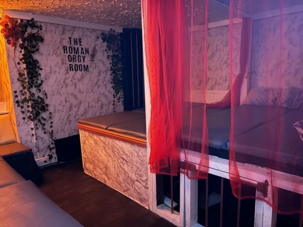 Paladium Swingers experience