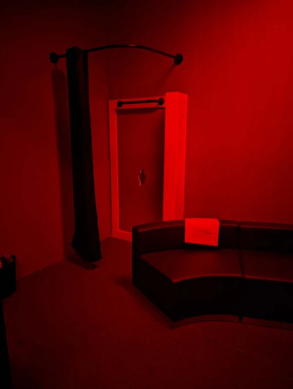 Swingers Club Six & Nine atmosphere