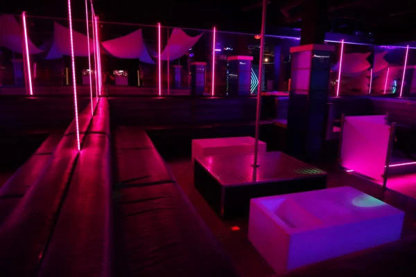 Discover Swingers Club Secret
