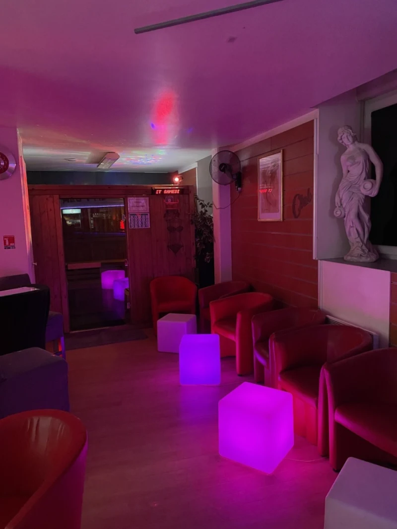 Inside Luxoria